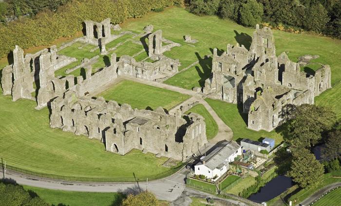 Neath Abbey and Gatehouse